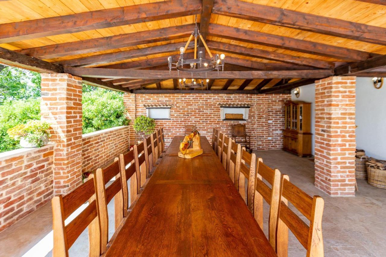 Mp Luxury Holiday Home With Swimming Pool Zara Esterno foto